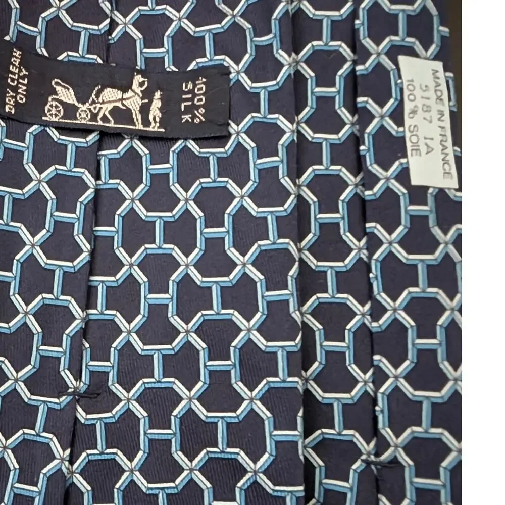 Vintage Hermès 100% Silk Men's Blue Tie With White & Blue Geometric Designs